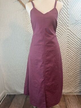 Japanese brand Sleeveless Dusty Orchid Midi Dress with V-Neck